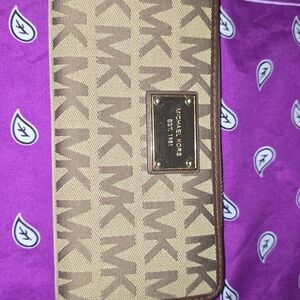 Michael Kors Tan Wallet